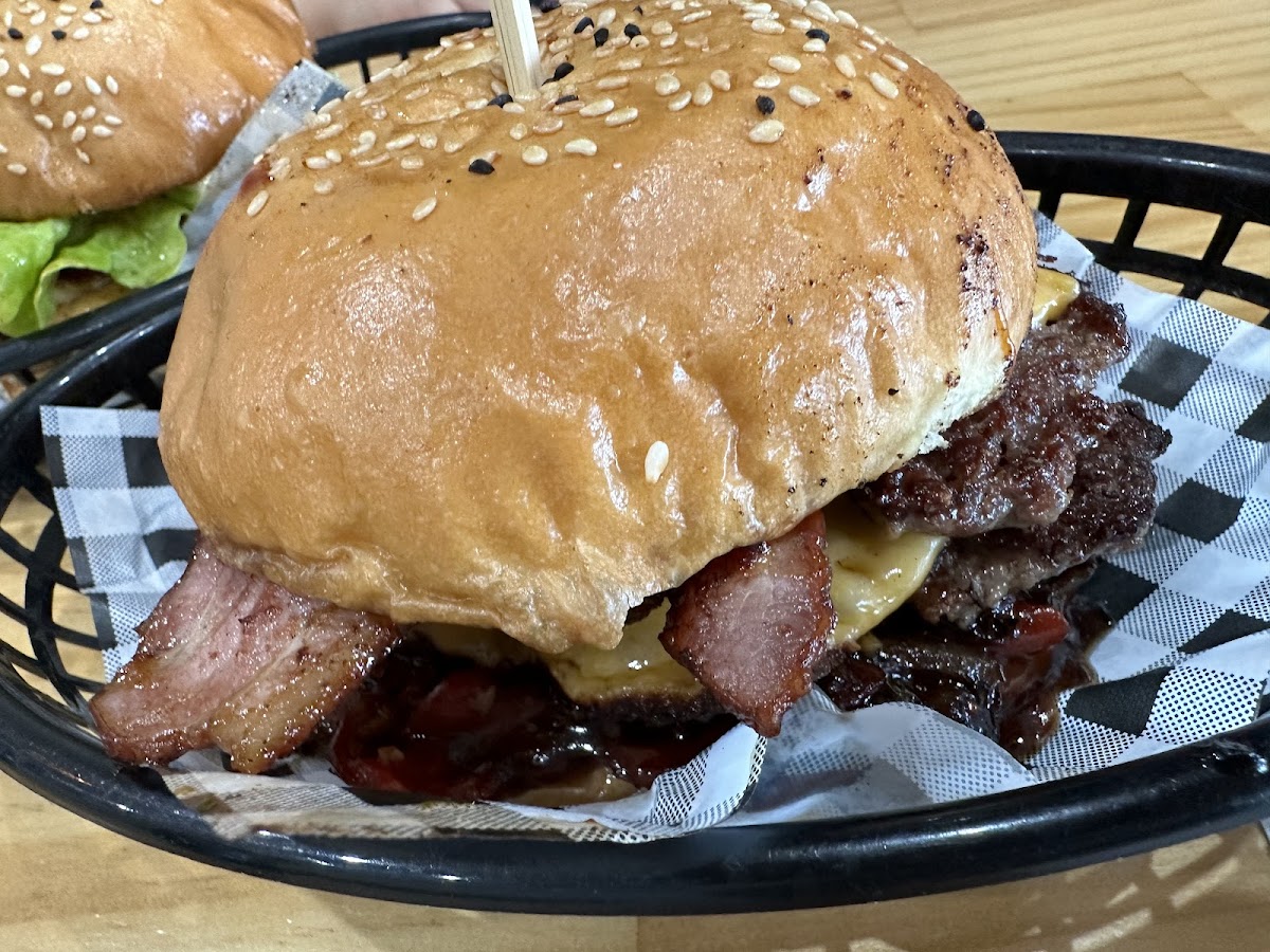 Burgertec Kidman Park Photo 4